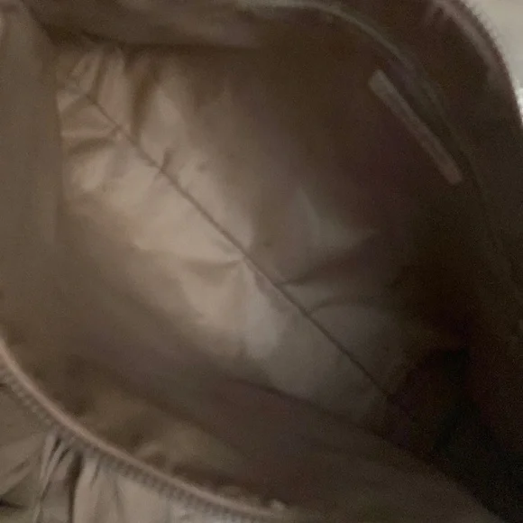 Calvin Klein Makeup Bag - Picture 4 of 6